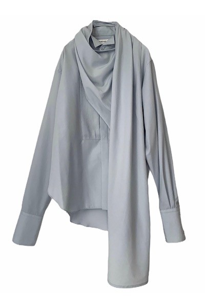 LAYERED SCARF PLEATS BIB SHIRT [LIGHT BLUE]