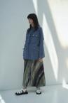 GRAFFITI PRINT PLEATED SKIRT [BEIGE-MULTI]