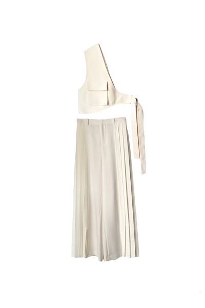 DETACHABLE BIB BAG PLEATED PANTS [OFF-WHITE]